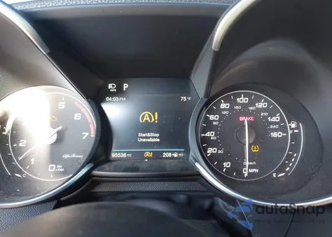 2018 Alfa Romeo Giulia Awd z USA, uszkodzony, nr VIN ZARFAEDNXJ7571486